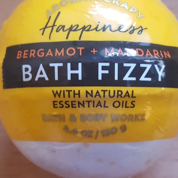 Bath & Body Works Happiness Bath Essentials - Picture 5 of 9